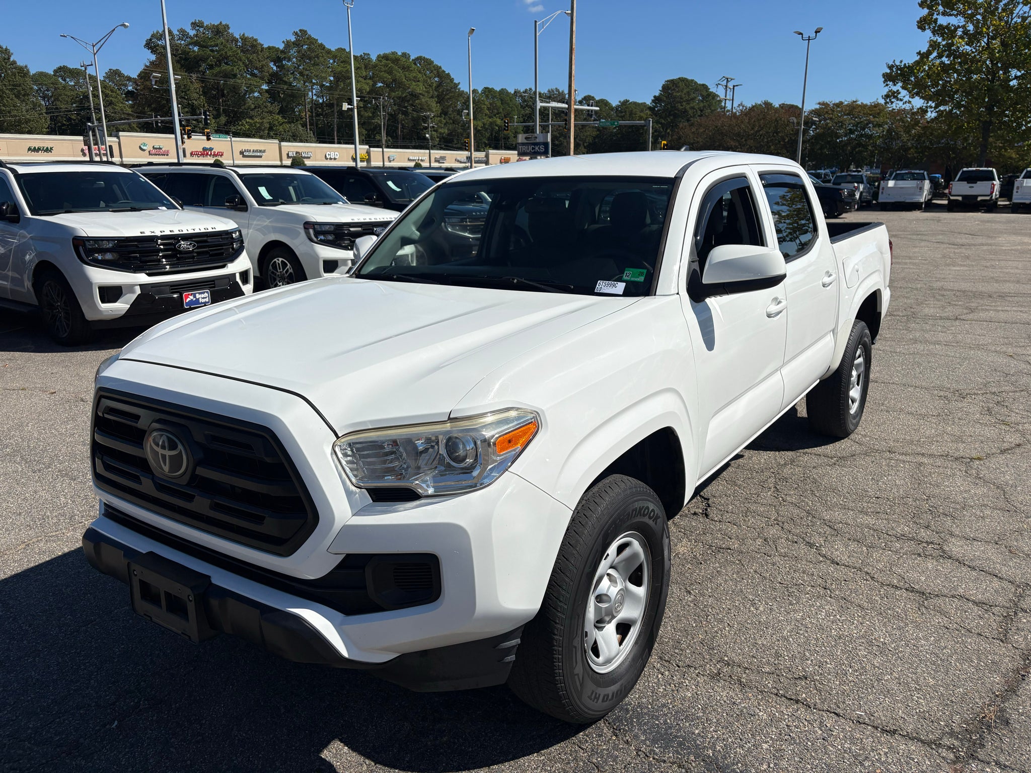 2018 Toyota Tacoma SR