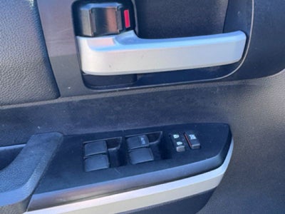 2014 Toyota Tundra SR5