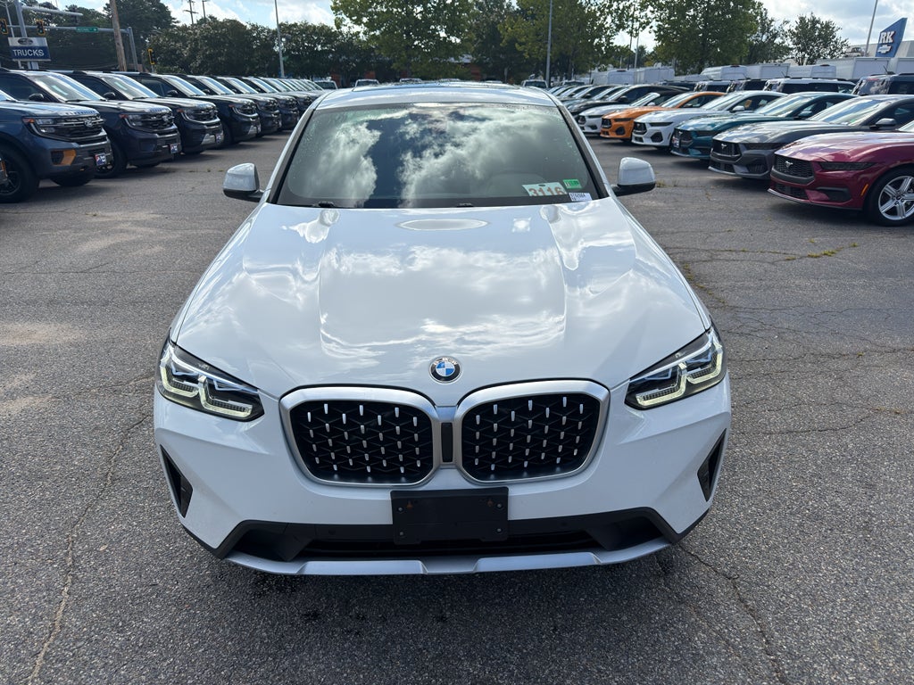2022 BMW X4 xDrive30i