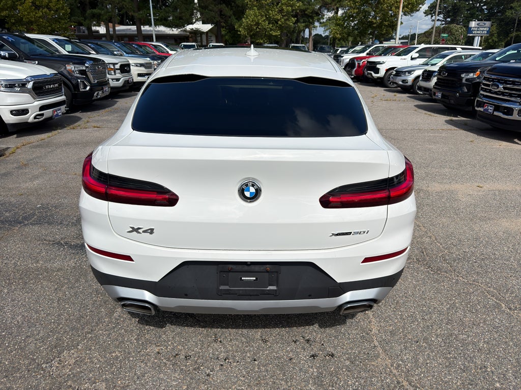 2022 BMW X4 xDrive30i