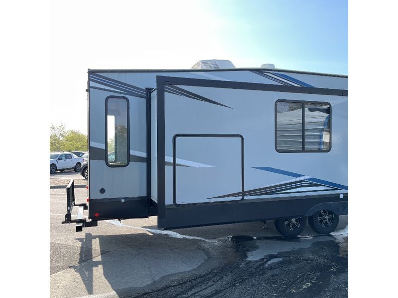 2022 Forest River Arctic Wolfe Base