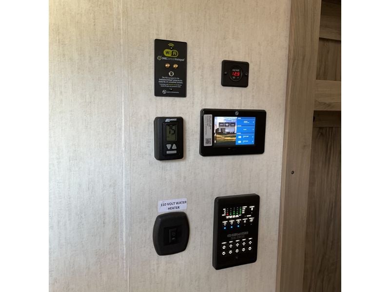 2022 Forest River Arctic Wolfe Base