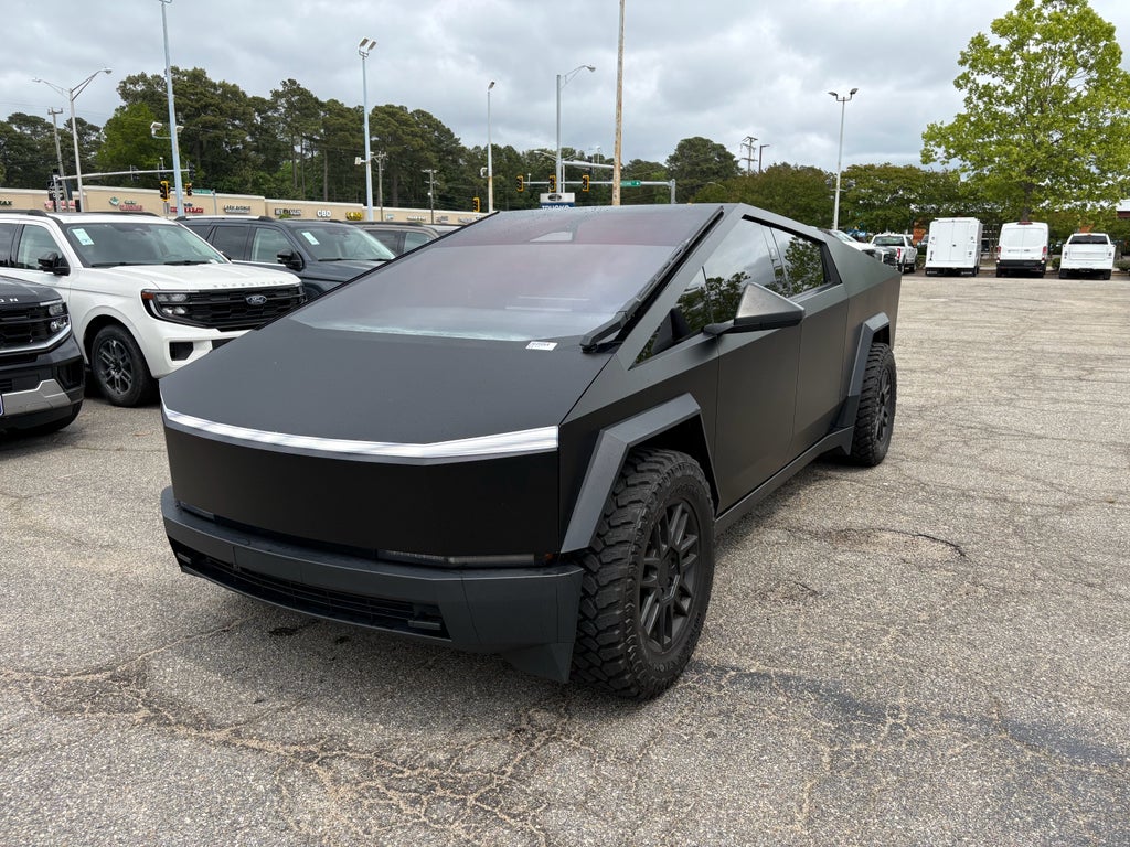 2025 Tesla Cybertruck Base