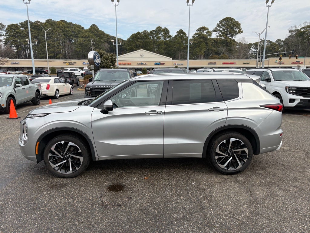 2022 Mitsubishi Outlander SEL