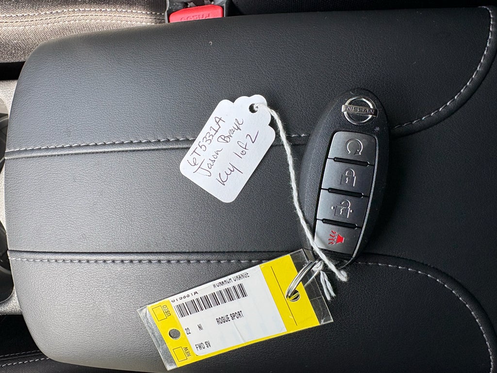 2022 Nissan Rogue Sport SV