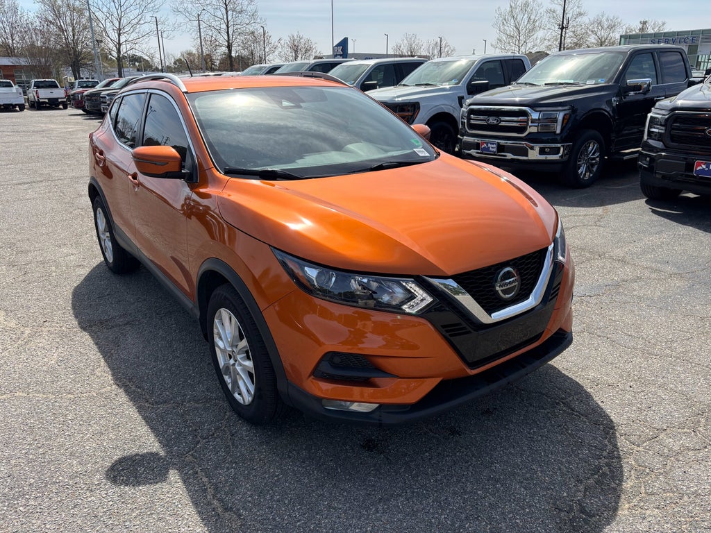 2022 Nissan Rogue Sport SV