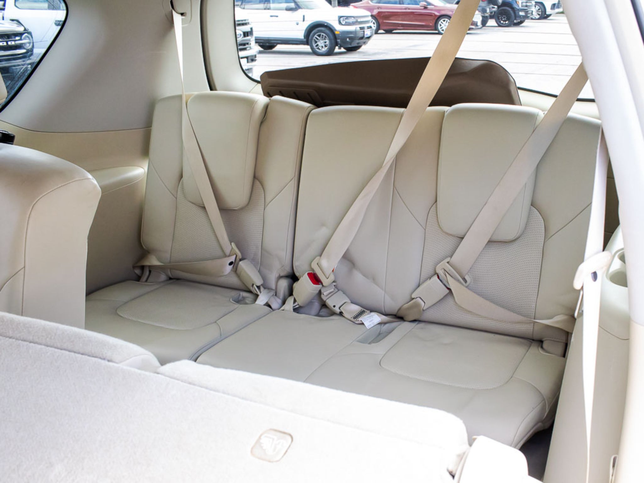 2015 INFINITI QX80 Base