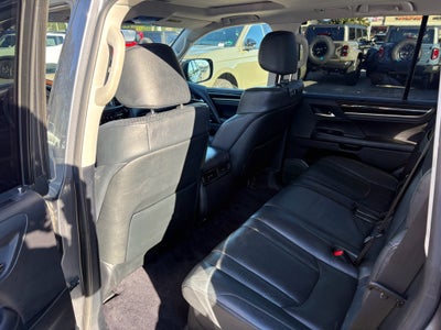 2018 Lexus LX 570 Base