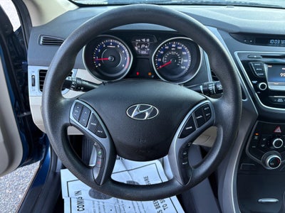 2015 Hyundai Elantra SE