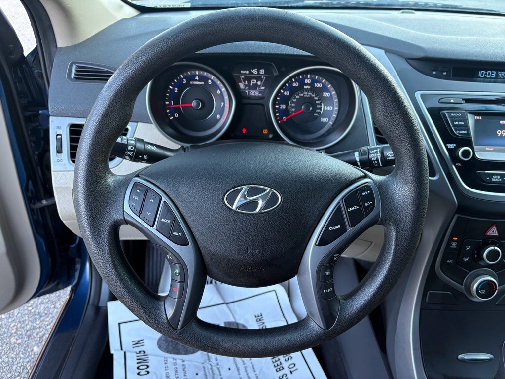 2015 Hyundai Elantra SE
