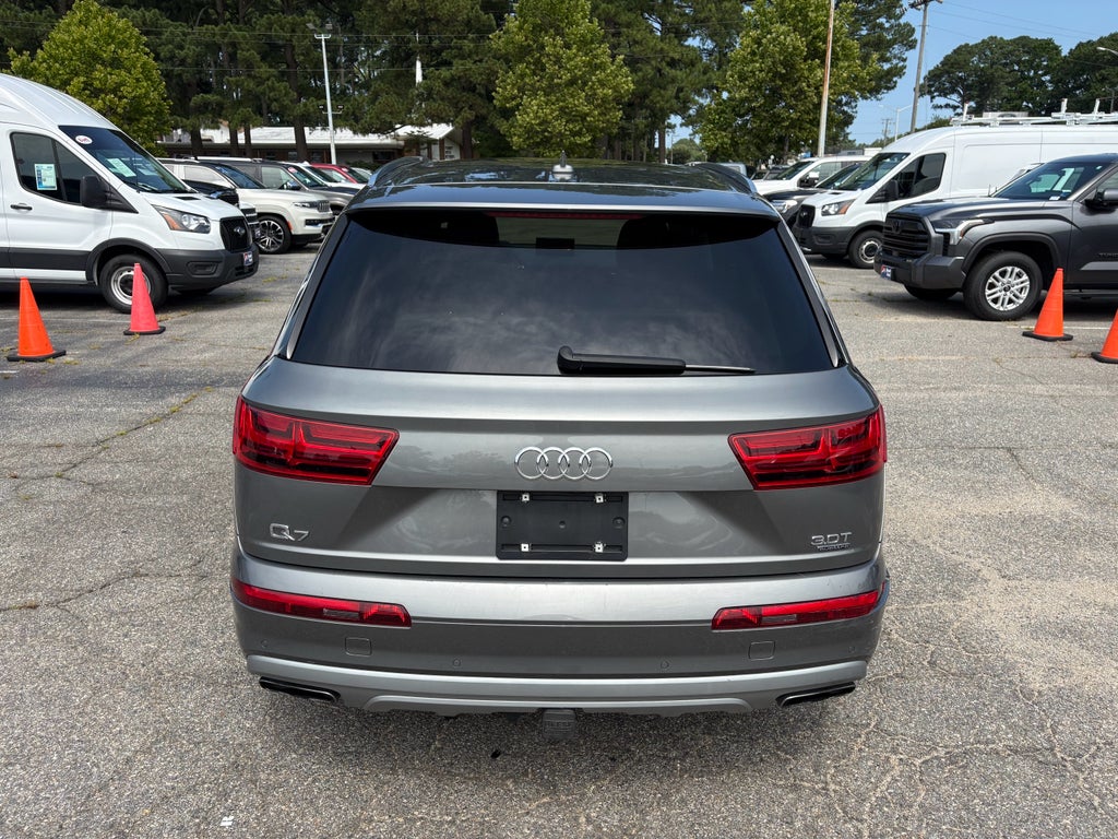 2017 Audi Q7 Prestige