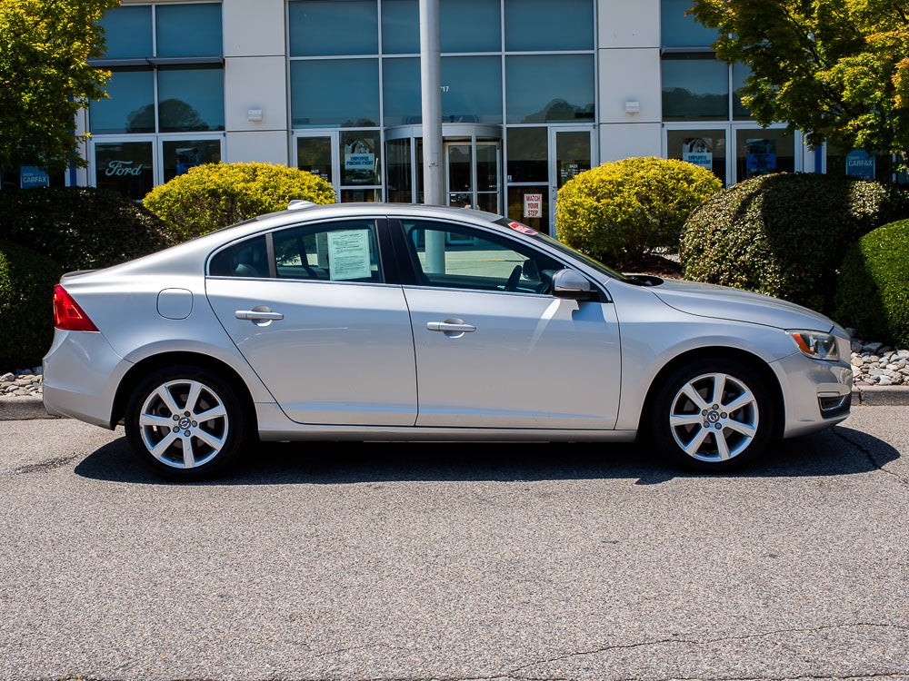 2016 Volvo S60 T5 Drive-E Premier