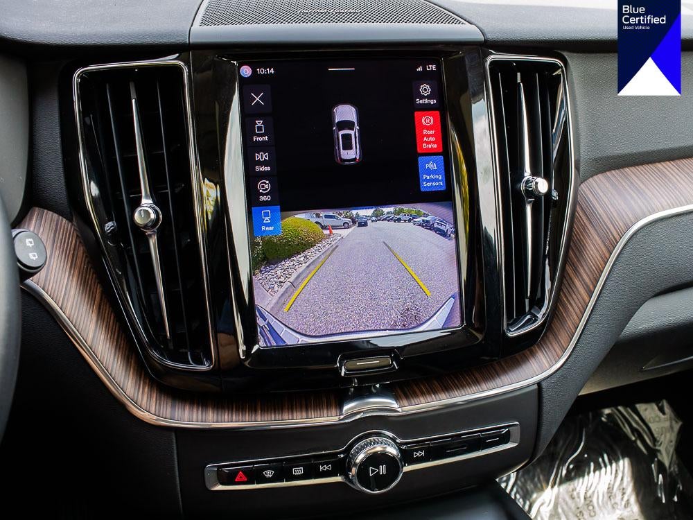 2022 Volvo XC60 Momentum