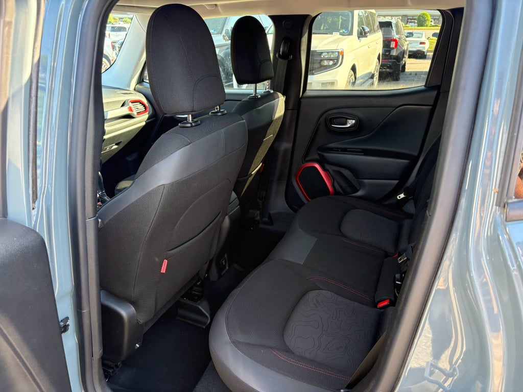 2016 Jeep Renegade Trailhawk
