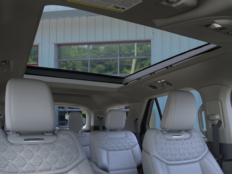 2026 Ford Explorer Platinum™