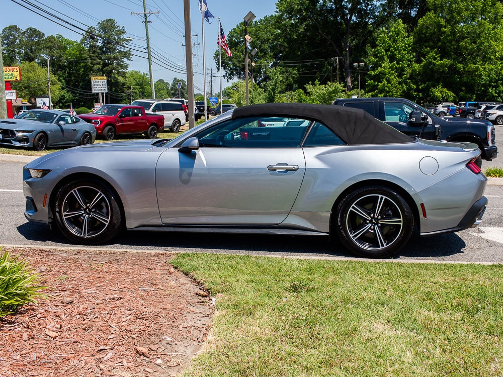2025 Ford Mustang EcoBoost Premium