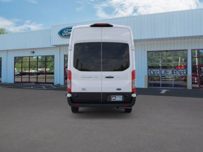 2025 Ford Transit Wagon XLT