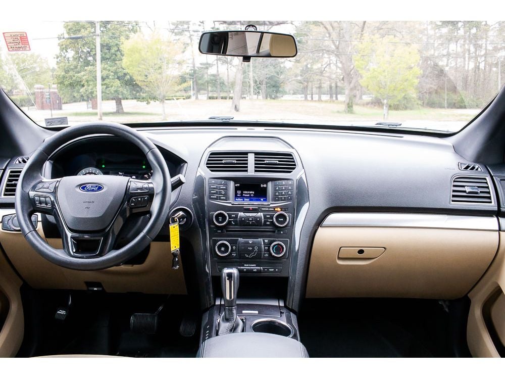 2017 Ford Explorer Base