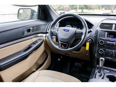 2017 Ford Explorer Base