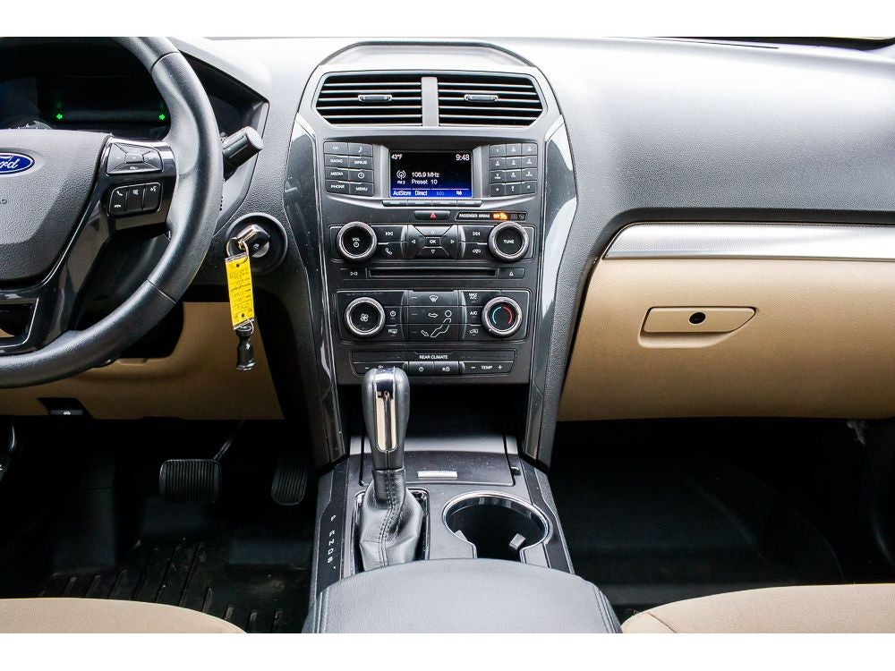 2017 Ford Explorer Base