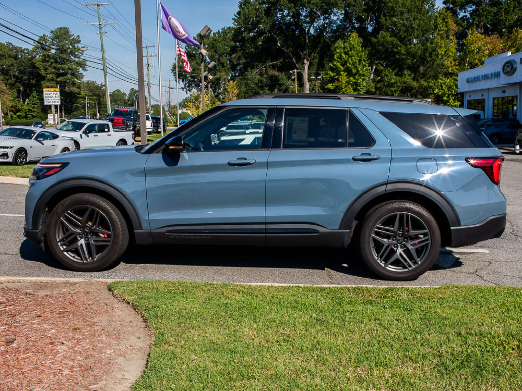 2025 Ford Explorer ST