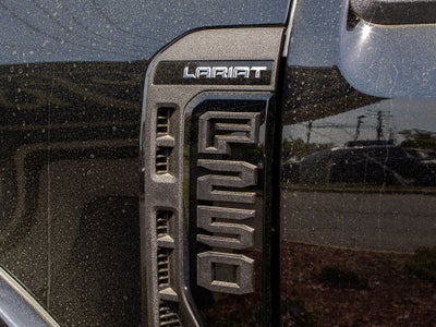 2026 Ford F-250 LARIAT BLACK WIDOW