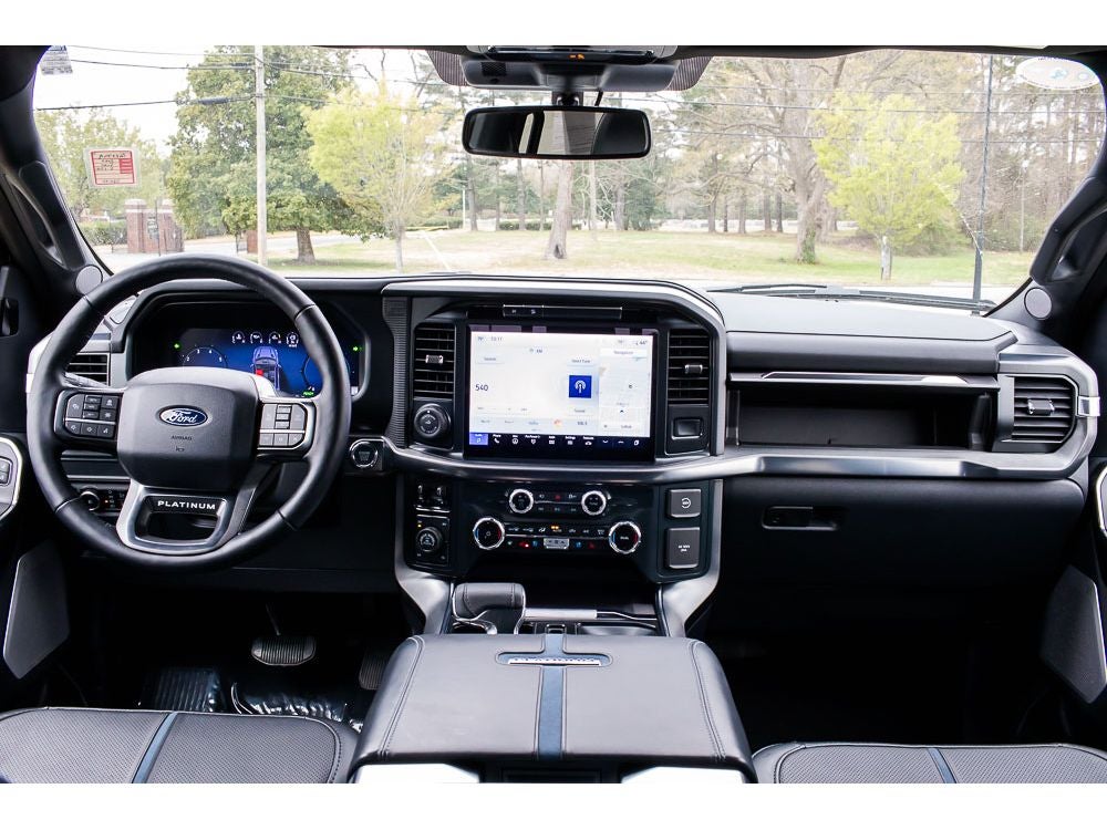 2025 Ford F-150 Platinum