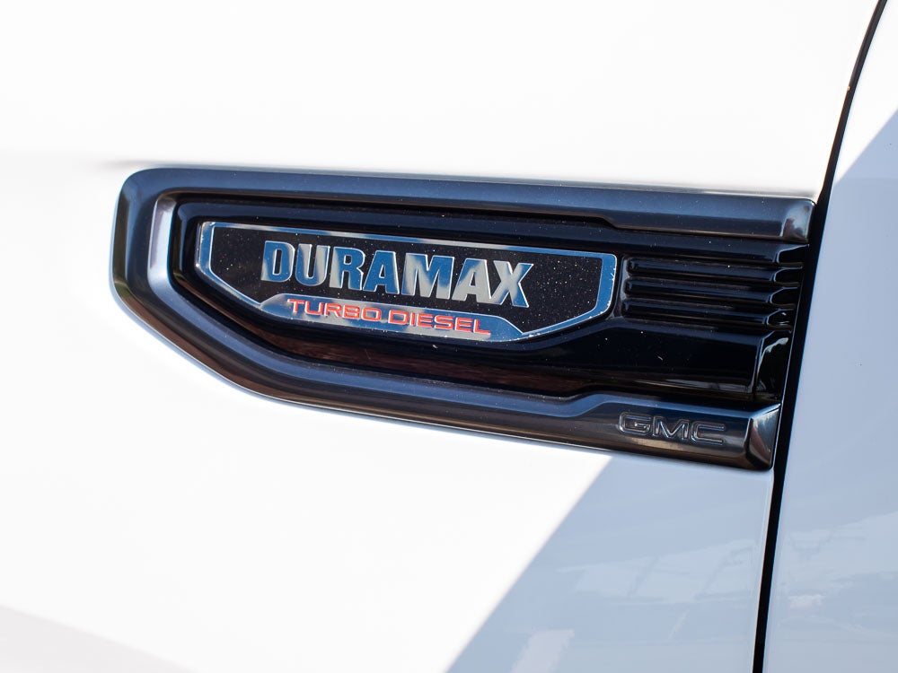 2023 GMC Sierra AT4