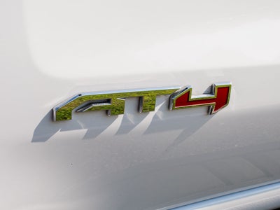 2023 GMC Sierra AT4