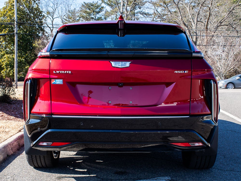 2024 Cadillac Lyriq Tech