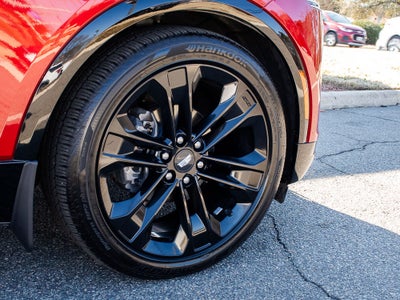 2024 Cadillac Lyriq Tech