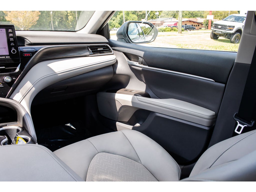 2022 Toyota Camry XLE