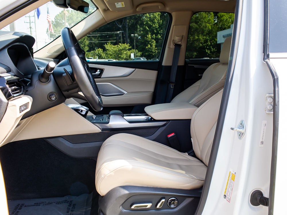2022 Acura MDX w/Technology Package