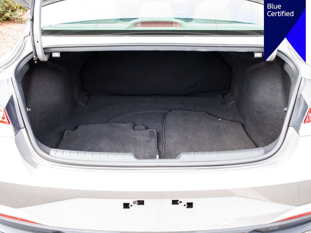 2022 Hyundai Elantra Hybrid Blue