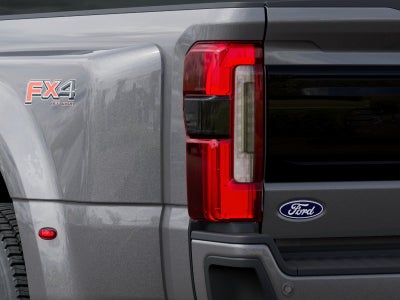 2027 Ford Super Duty F-450® Platinum®